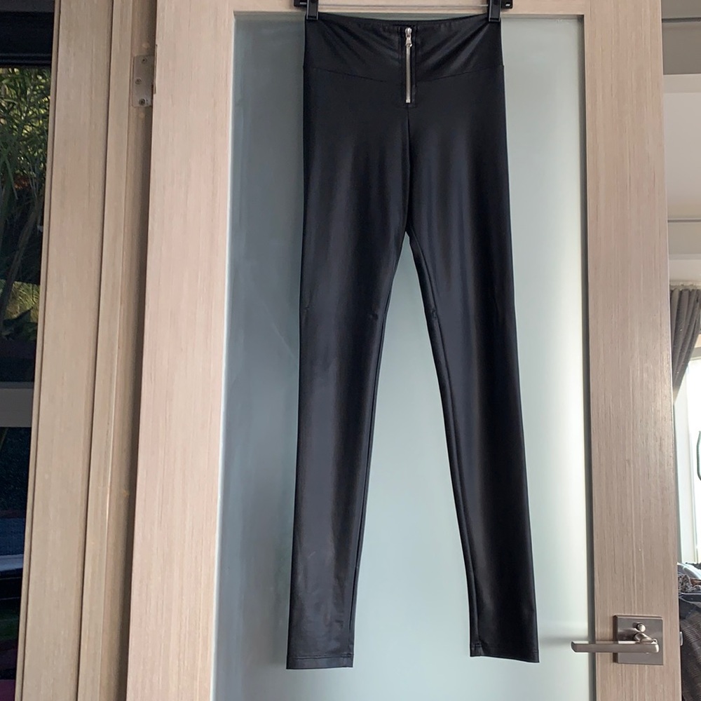 Faux leather stretchy pants